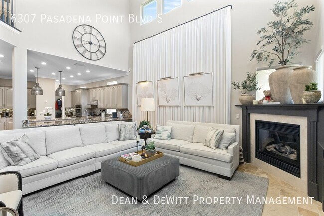 Building Photo - Fully Furnished LUXURY Home in Exclusive PYCC