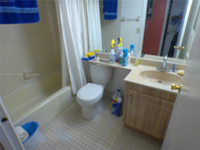 Building Photo - 430 NW 214th St