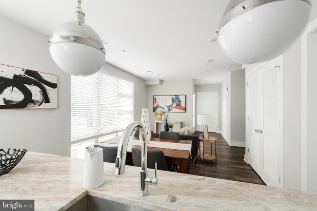 Building Photo - 45 W Haines St