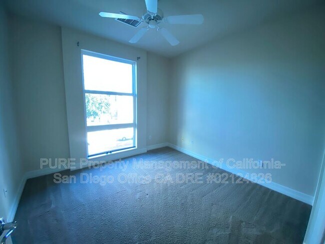 Building Photo - 1225 Island Ave