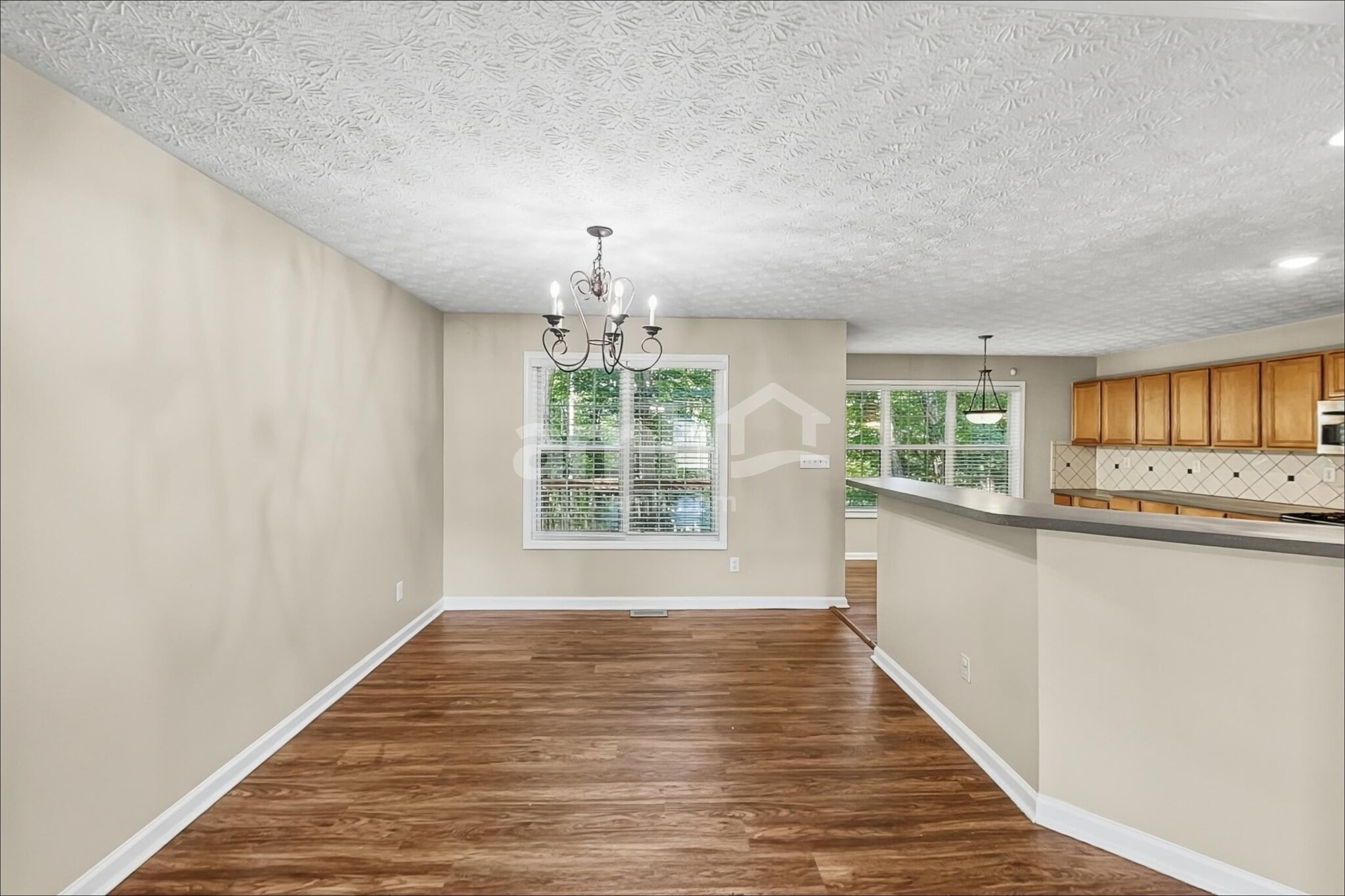 Building Photo - 292 Ridgestone Way SW