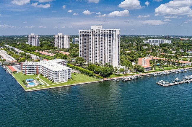 Building Photo - 4000 Towerside Terrace