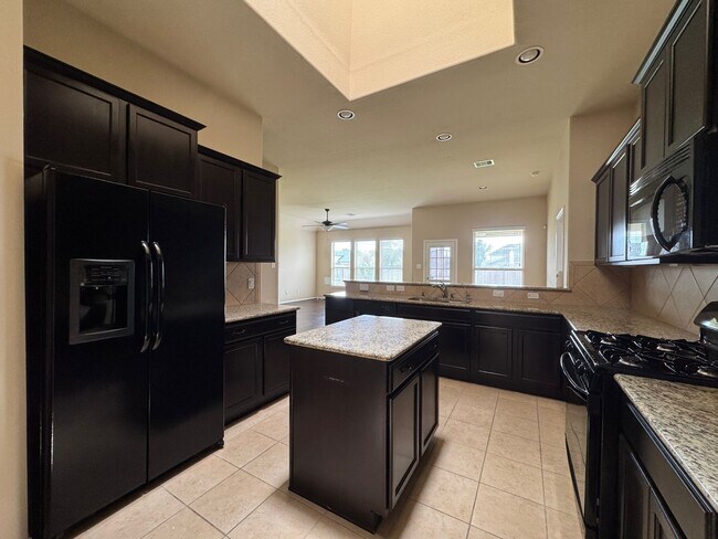 Building Photo - 19038 W Windhaven Terrace Trail