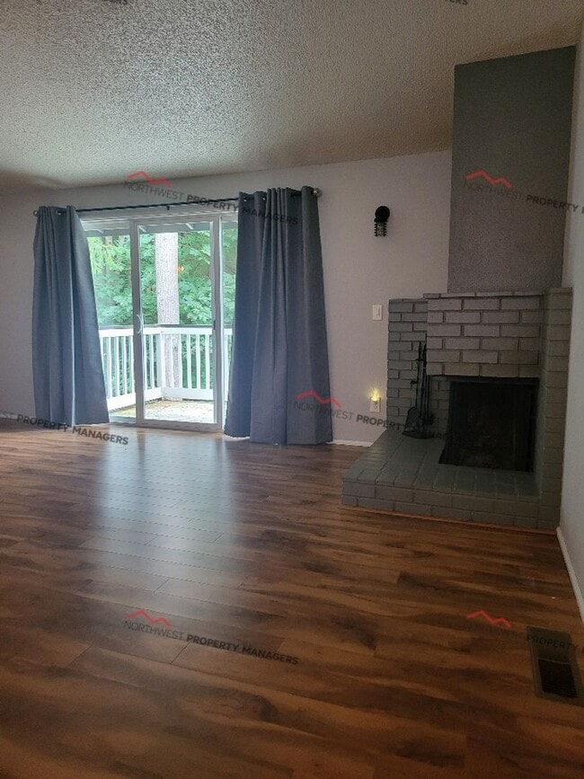 Building Photo - STATUS: AVAILABLE  | R320 | $1895