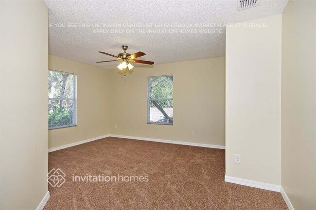 Building Photo - 97 Lancer Oak Dr