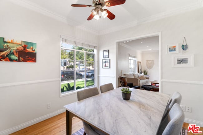 Building Photo - 474 S Roxbury Dr