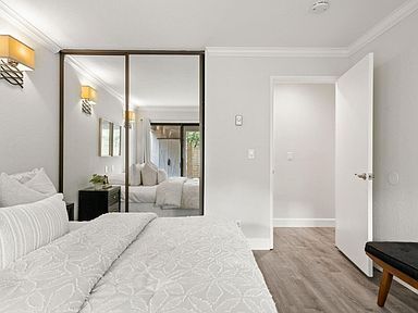 Building Photo - An open, spacious floor plan offers versat...