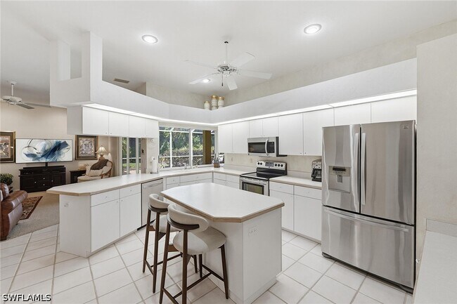 Building Photo - 24750 Pennyroyal Dr