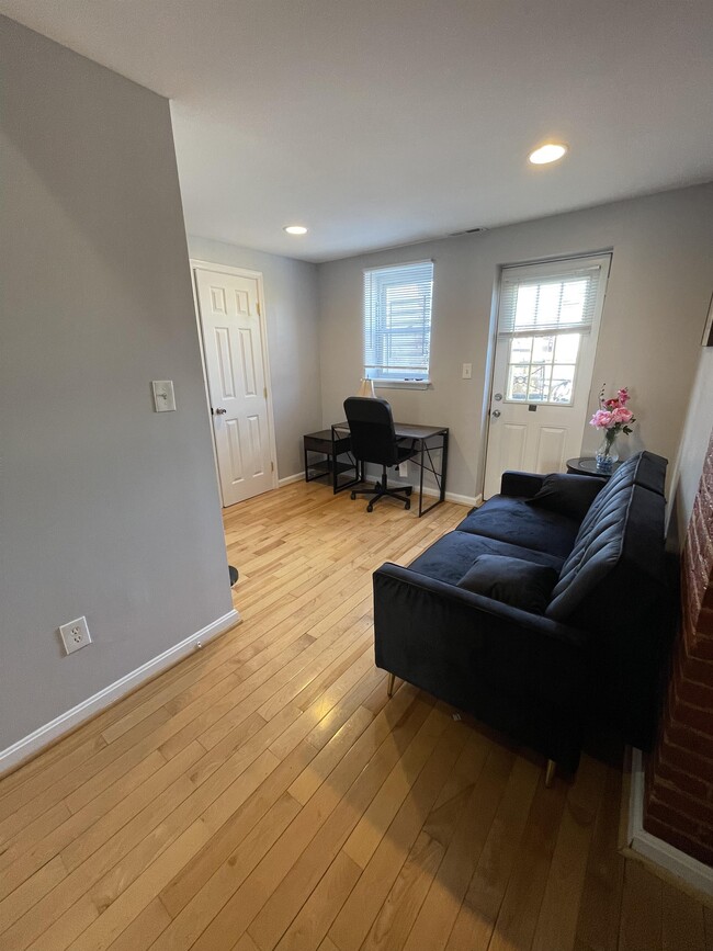 Building Photo - 1743 Druid Hill Ave