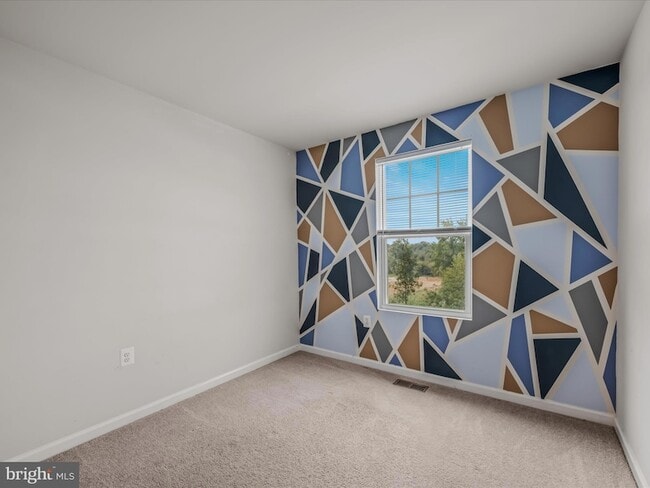 Building Photo - 179 Presidents Pointe Ave