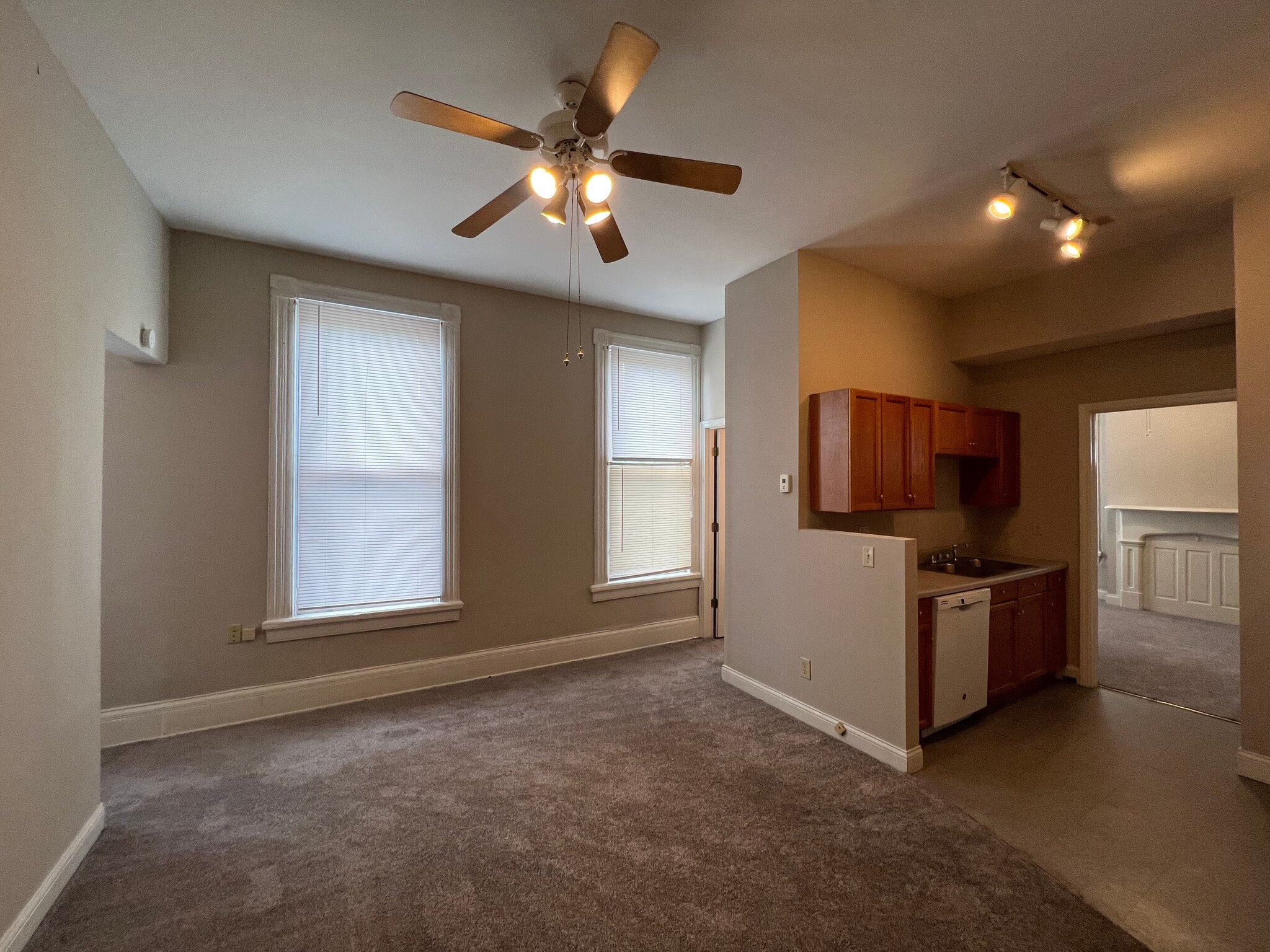 Building Photo - 2349 Wheeler St