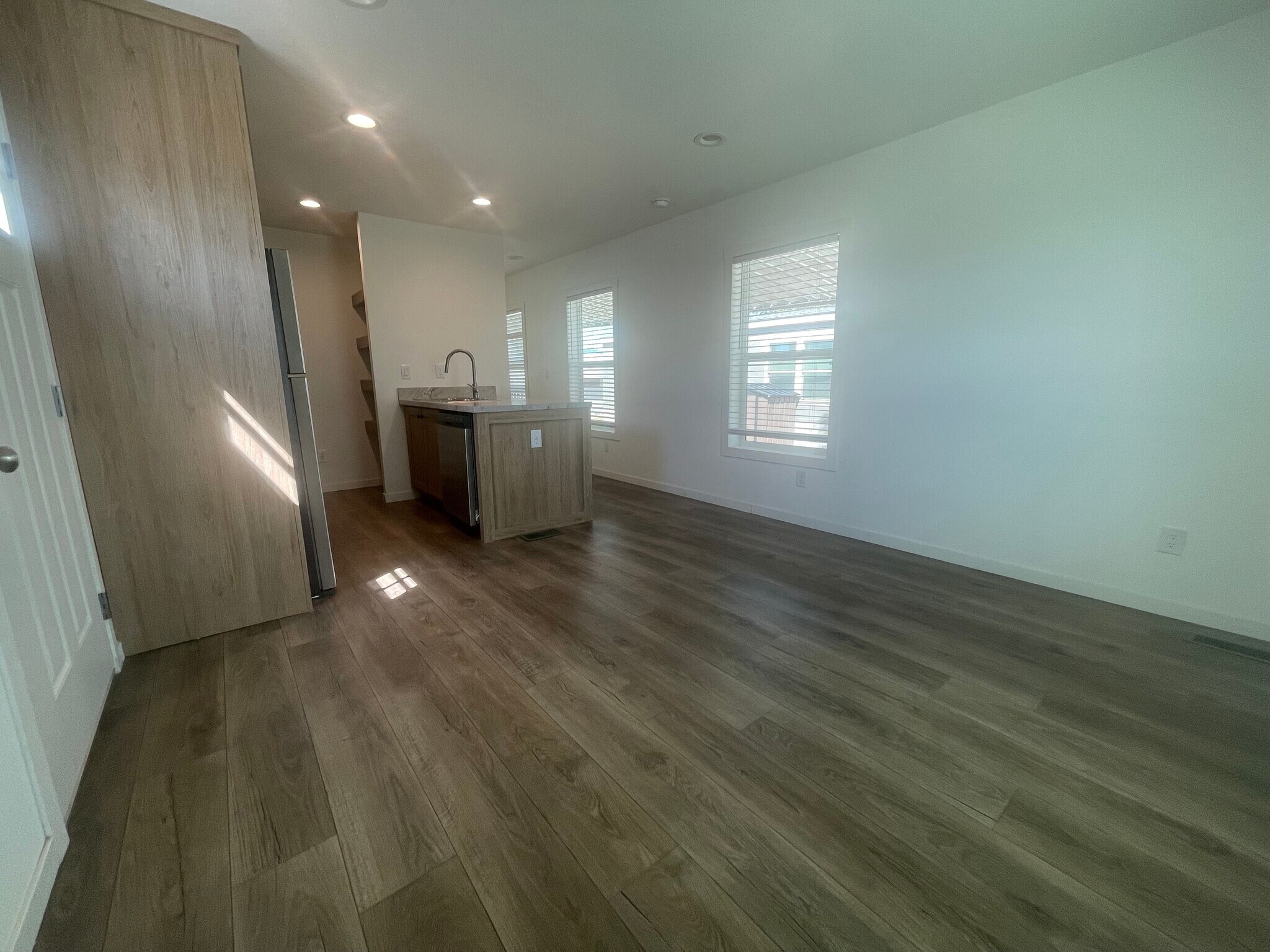 Building Photo - 2627 S Lamb Blvd