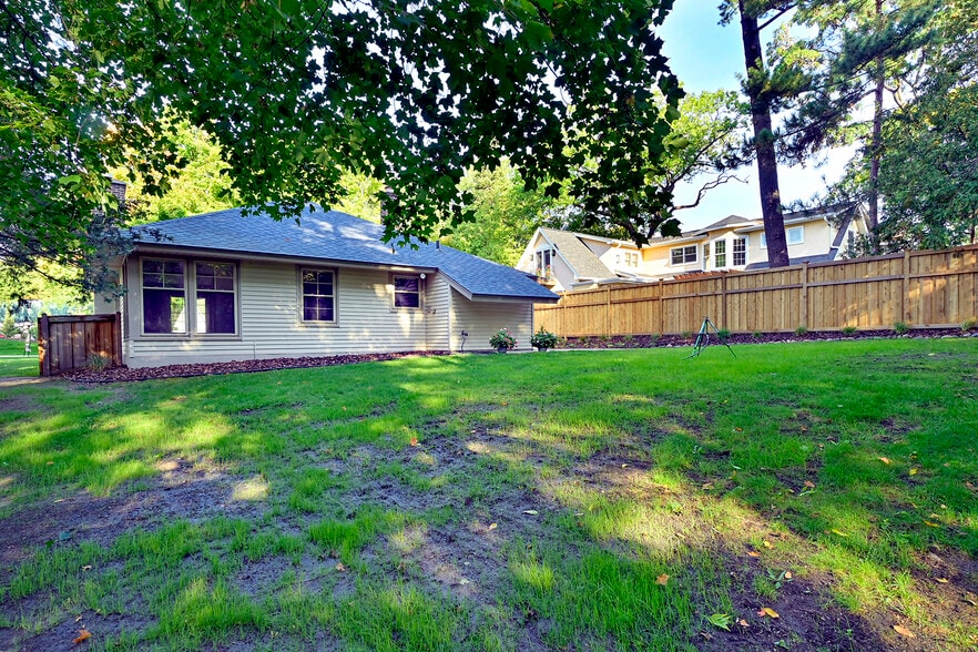 Backyard view of home looking NW - 330 Central Ave S