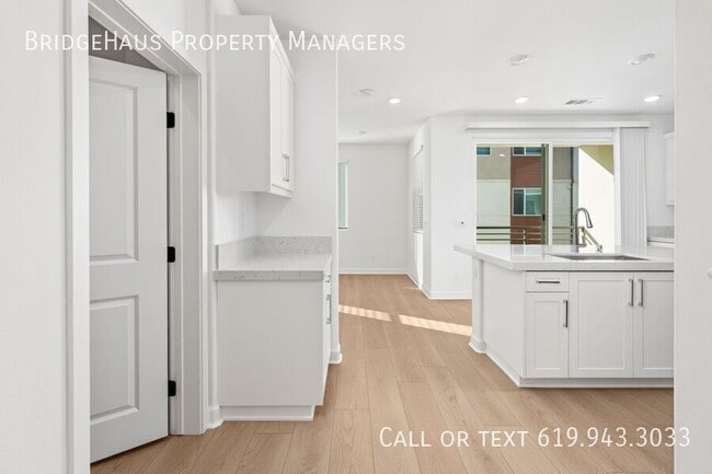 Building Photo - 14396 Savannah Ct