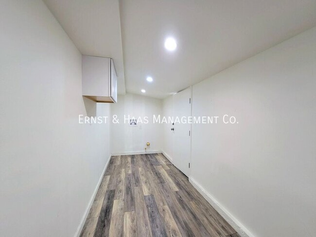Building Photo - 3735 Cerritos Ave
