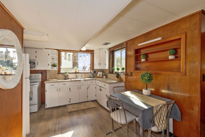 Building Photo - 1613 Scott Pl