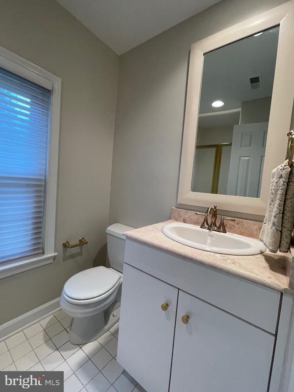 Building Photo - 9715 Whitley Park Pl