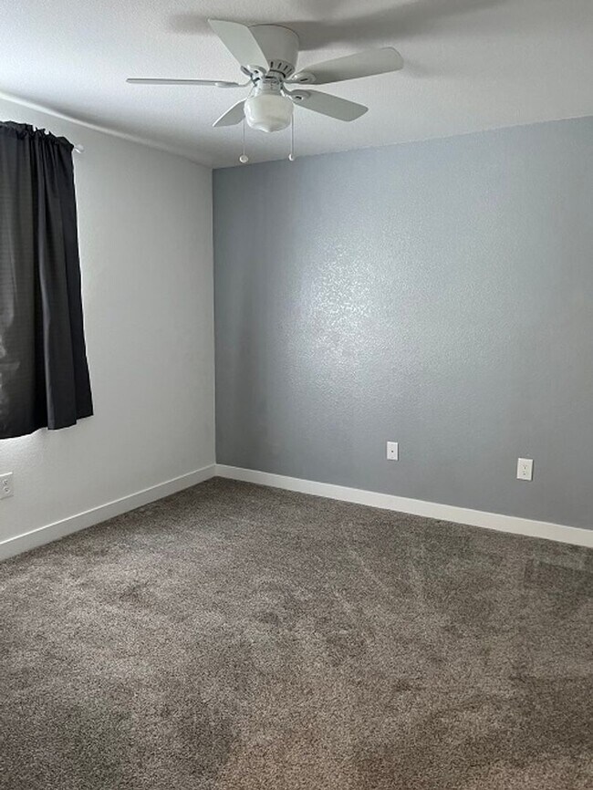 Building Photo - Spacious 5-Bedroom Home with Finished Base...