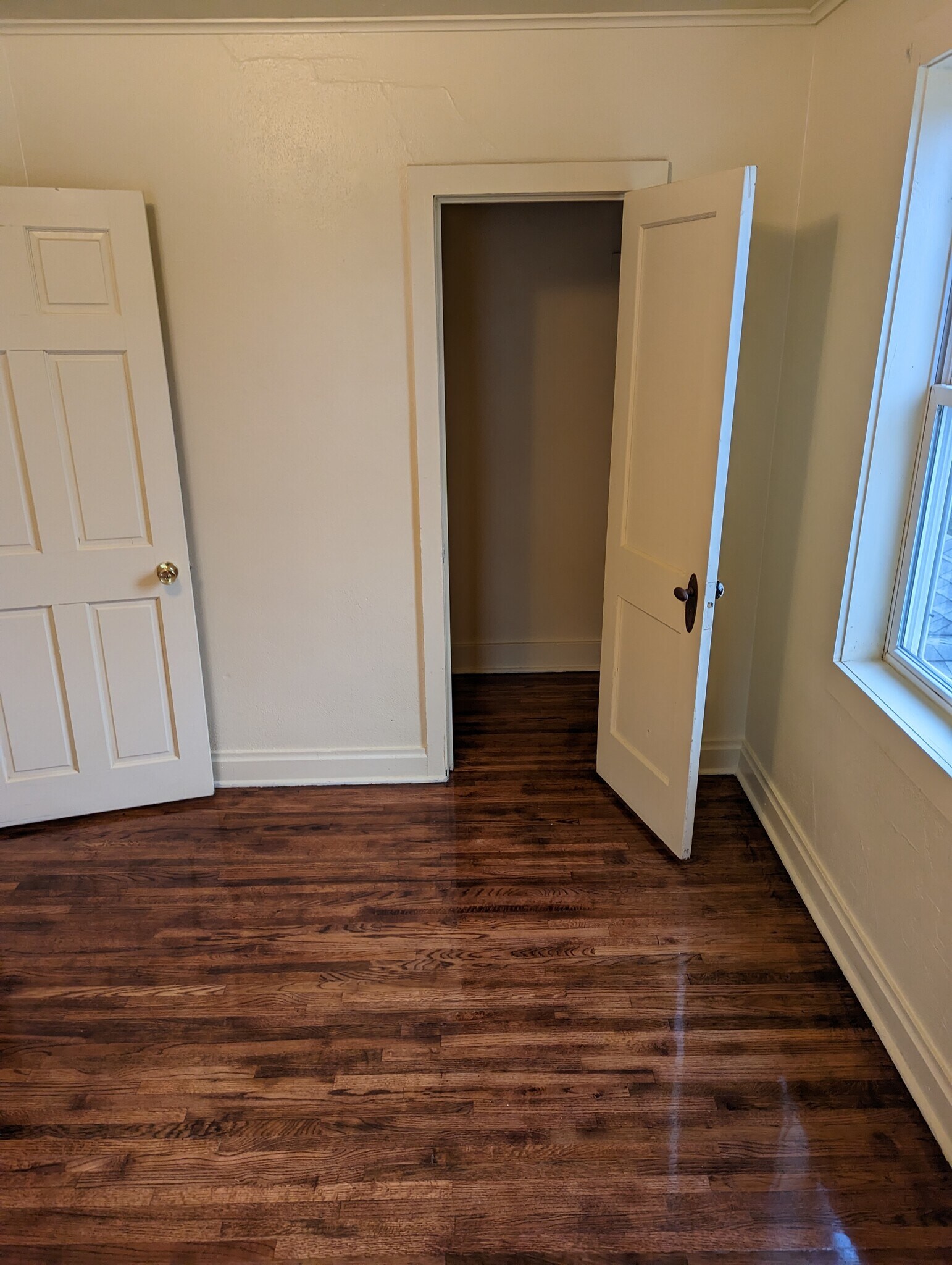 bedroom 2 - 2325 S Clinton St