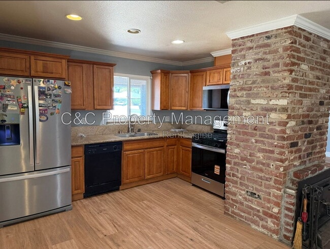Building Photo - 2701 Lerwick Rd