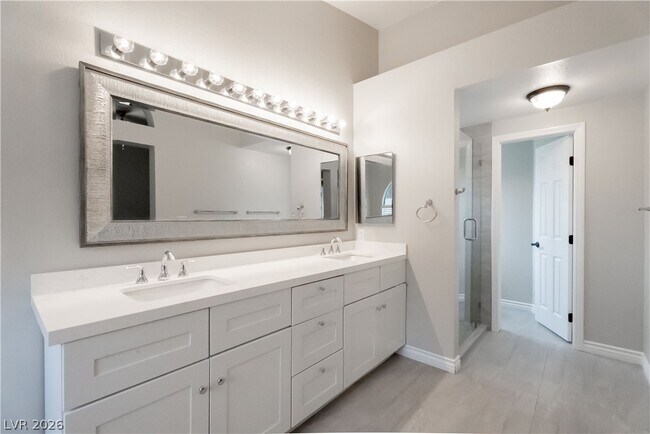 Building Photo - 10024 Sail Landing Ct