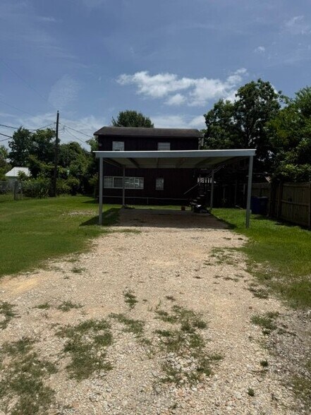 Building Photo - 3106 Western Ave