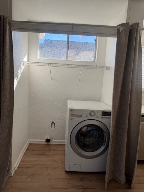 Building Photo - 25 W Walnut St