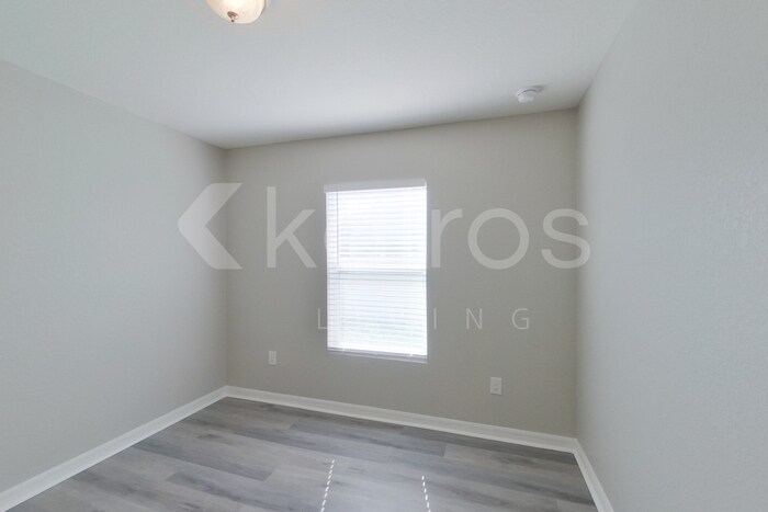 Building Photo - 1359 Heritage Ave
