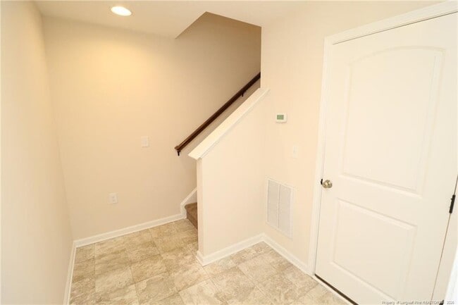 Building Photo - 1405 Regents Ln