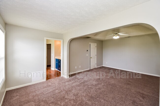 Building Photo - 322 Berkley Dr