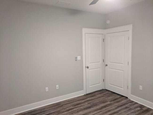 Building Photo - 1 mile to FSU 4 Bedroom 4 Bath - Upscale House