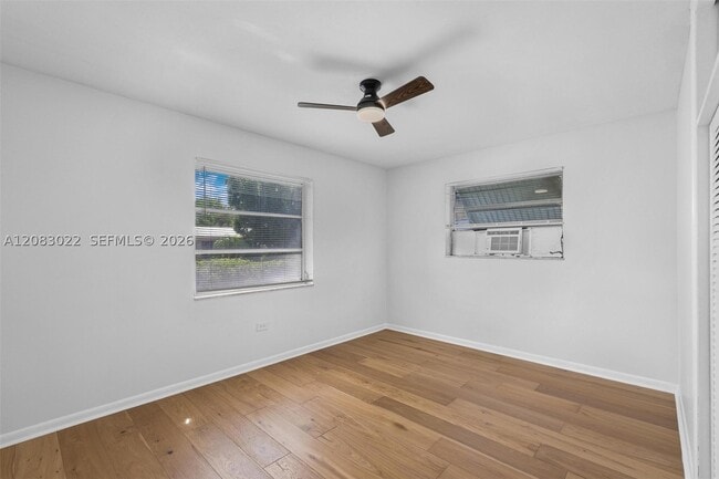 Building Photo - 1103 S F St