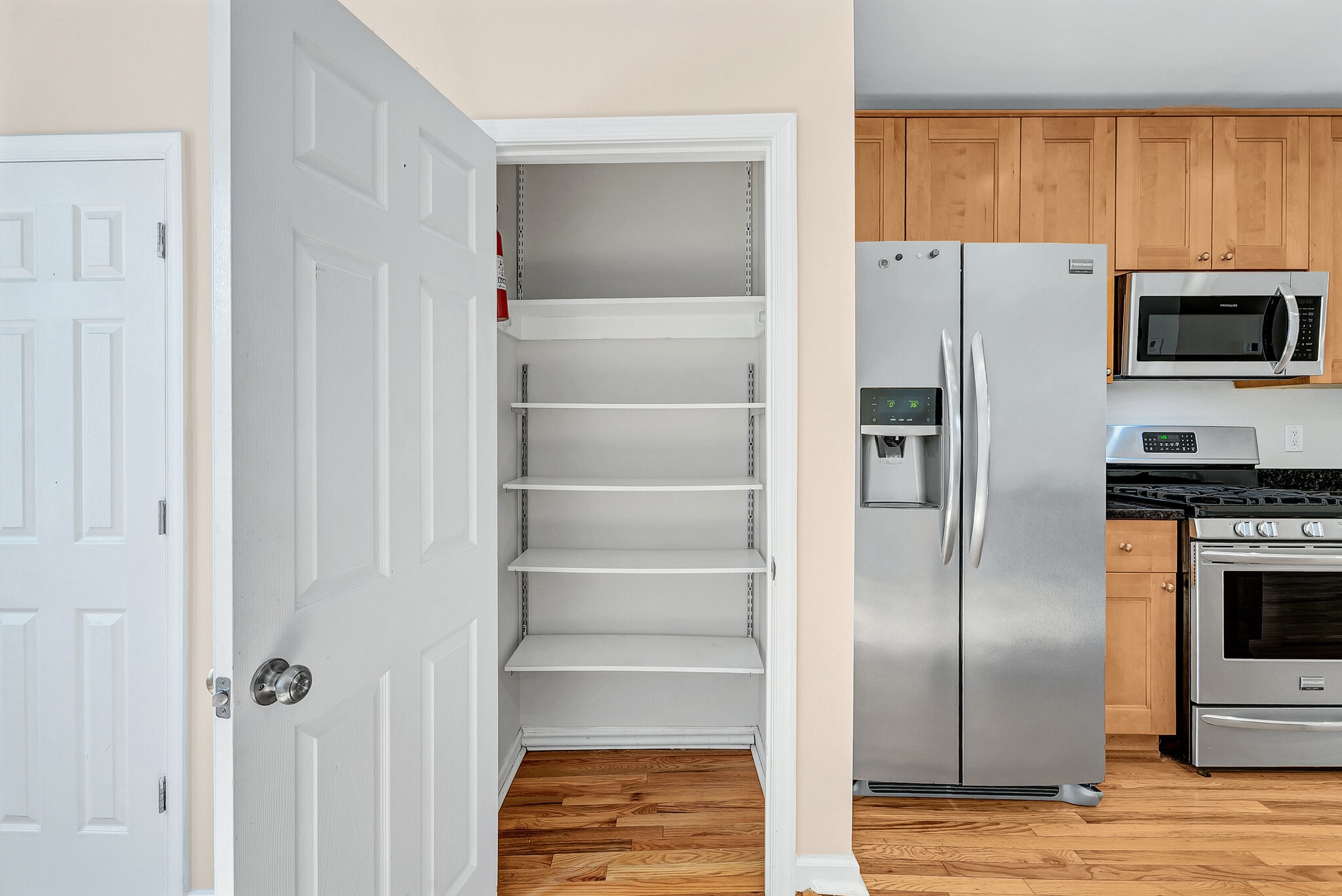 Building Photo - 1921 Bennett Pl NE