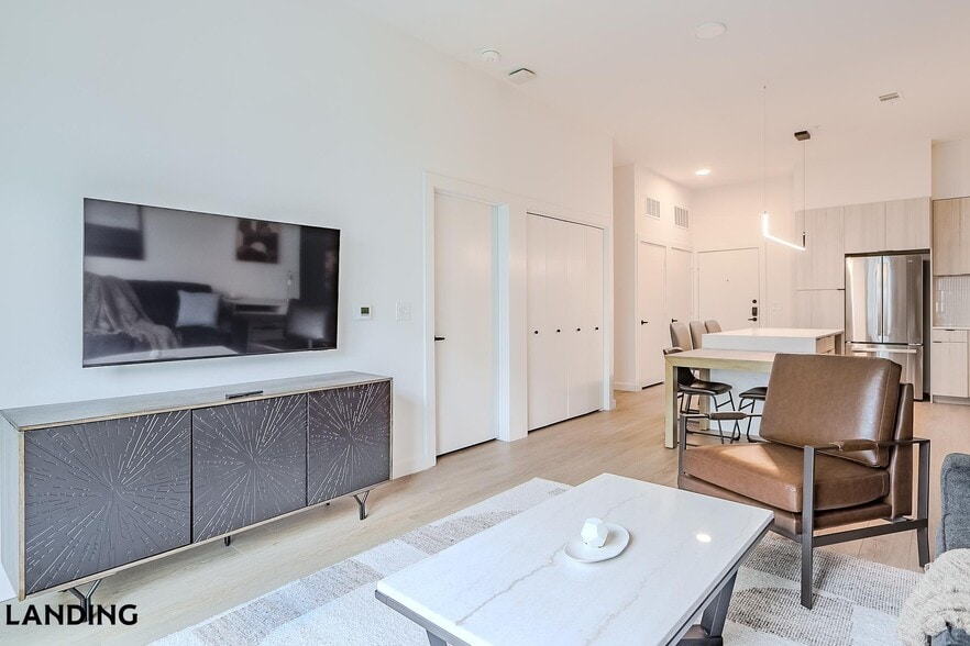 Building Photo - 2623 Keene St