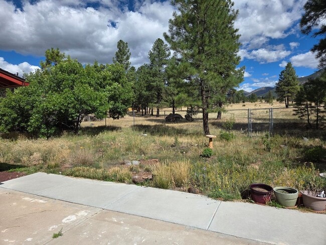 Building Photo - McMillan Mesa Home | Mt. Elden Views | Bac...
