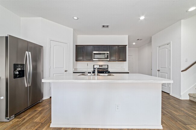 Building Photo - 5127 Radiant Dawn Dr