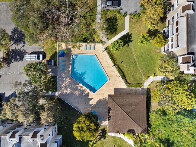 Building Photo - 7700 Camino Real