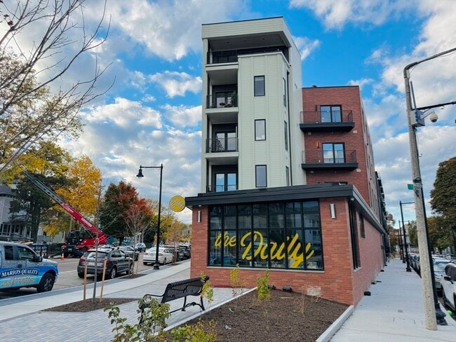 Building Photo - 500 Talbot Ave