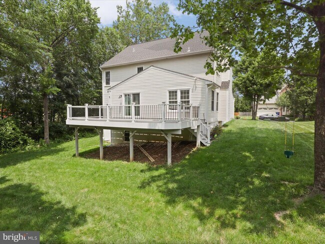Building Photo - 1518 Summerset Pl