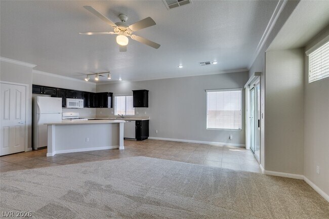 Building Photo - 1209 Echo Beach Ave