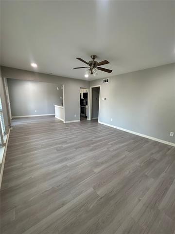 Building Photo - 5826 Sandhurst Ln