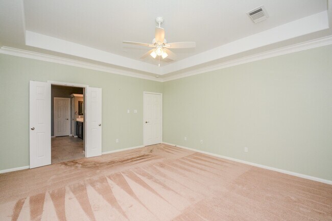 Building Photo - 22303 Bridgehaven Dr