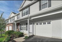 Building Photo - 1267 Grove Dr
