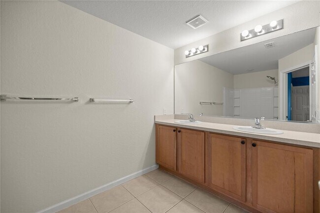 Building Photo - 4415 SW 52nd Cir