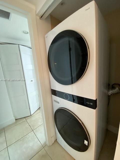 Building Photo - 55 Merrick Way