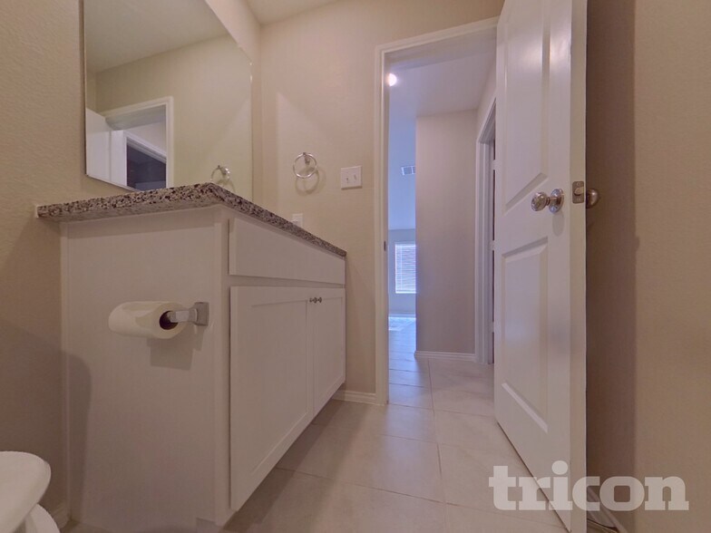 Building Photo - 11827 Mancos Trl