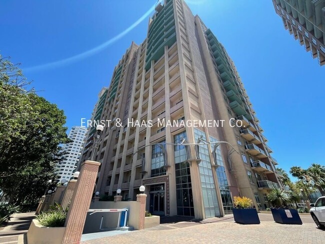 Primary Photo - 488 E Ocean Blvd