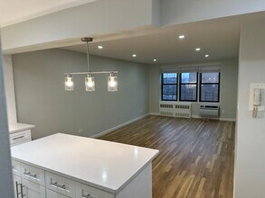 Building Photo - 3520 Leverich St