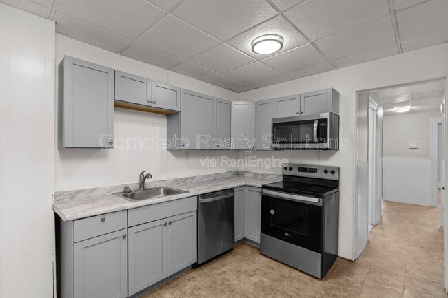 Building Photo - 2846 Wyoming St