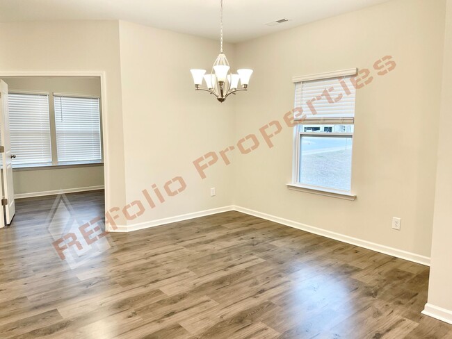 Building Photo - Gorgeous 4 Bedroom, 2.5 Bath House with Office + Loft in Arlington Meadows, Fuquay Varina, April 7!